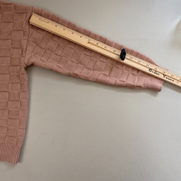 Poof Apparel Sweater Womens Medium Blush Dusty Pink Cropped Soft Girl Checkered - Picture 5 of 10